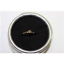 LADIES 10K 0.08 GENUINE AUGUST STONE  RING
