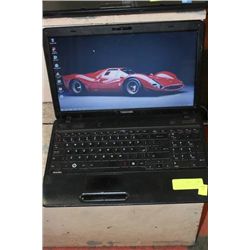 15.6" TOSHIBA LAPTOP W/WINDOWS 8.1/ MS OFFICE 2013