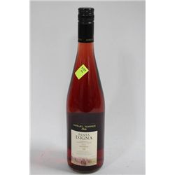 750ML SANTA DIGNA CABERNET ROSE WINE 14%
