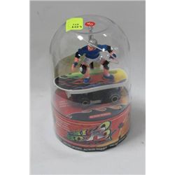 MICRO BOARD R REMOTE CONTROL SKATE BOARDS