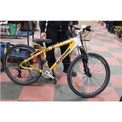 SCHWINN 24 SPD FRONT SUSPENSION MOUNTAIN BIKE