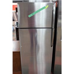 GE STAINLESS STEEL FRONT FRIDGE 18 CUBE