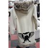 Image 2 : INUIT HANDCRAFTED LADIES COAT FROM FROBISHER BAY