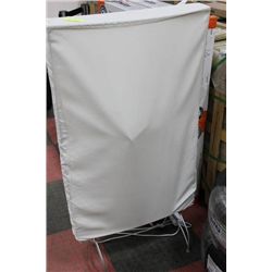 SHOWHOME FABRIC LAMP