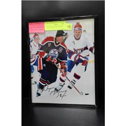 WAYNE GRETZKY SIGNED PICTURE
