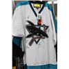 Image 1 : SAN JOSE SHARKS TEAM SIGNED LRG
