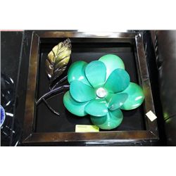 SHOWHOME METAL FLOWER WALL HANGING