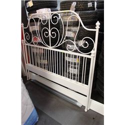 SHOWHOME METAL QU SIZE BEDFRAME