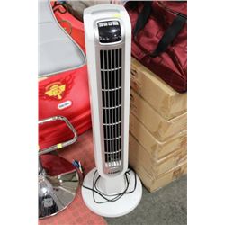 SHOWHOME LASKO OSCILLATING CERAMIC HEATER