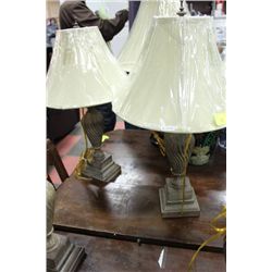 SHOWHOME PAIR OF LAMPS