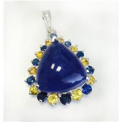 YELLOW SAPPHIRE 1.76CT / BLUE SAPPHIRE 2.20CT / TANZANITE CAB 34.67CT, 14K W/G PENDANT 8.74GRAM / DI