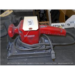 MILWAUKEE 6010 ORBITAL SANDER