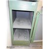 Image 2 : EQUIPTO CABINET