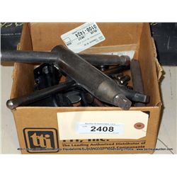 BOX: CHUCK WRENCHES 8X MONEY