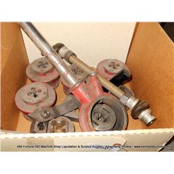 BOX: ASSORTED PIPE THREADERS