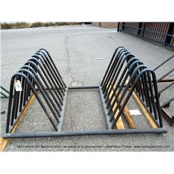 METAL RACK