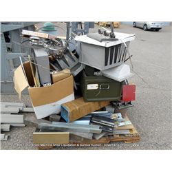 PALLET: MISCELLANEOUS METAL HARDWARE