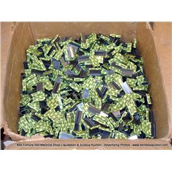 BOX: METAL BANDING CLAMPS 2X MONEY