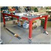 Image 1 : 4'x8' WELDING TABLE