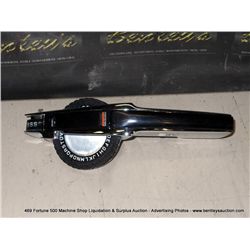 DYMO PROFESSIONAL LABEL MAKER / HEAVY DUTY