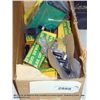 Image 1 : BOX: METAL SCREWS
