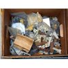 Image 1 : BOX: MISCELLANEOUS PLASTIC / METAL PIECES
