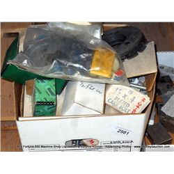 BOX: MISCELLANEOUS SCREWS / BOLTS