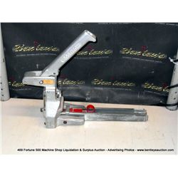 BOSTISTCH D16-2 BOX LOK STAPLER
