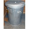 Image 1 : ALUMINUM TRASH CAN