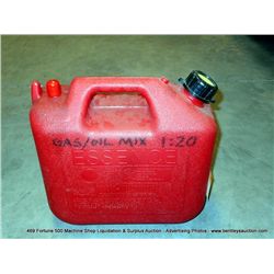 2 GALLON GAS CAN