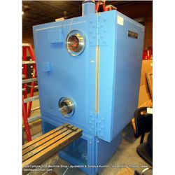 THERMOTRON PR-CH-2 OVEN