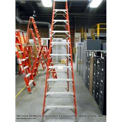 LOUISVILLE FS1110 10' FIBERGLASS STEP LADDER