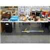 Image 1 : 7' FOLDING TABLE