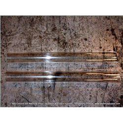 BOX: PLASTIC TUBE / DOWELS