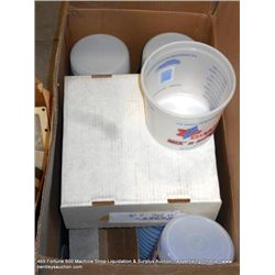 BOX: 2.5 QUART MIX 'N MEASURE TUBS