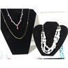 Image 5 : LOT 29 ASSORTED NECKLACES