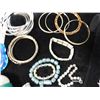 Image 3 : LOT 41 ASSORTED BRACELETS