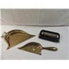 Image 2 : VINTAGE CRUMB BRUSH & CATCHER