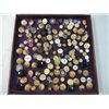 Image 2 : BOX LOT ASSORTED BUTTONS
