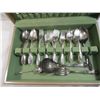 Image 2 : COMMUNITY SILVERWARE EVENING STAR PATTERN SET IN C