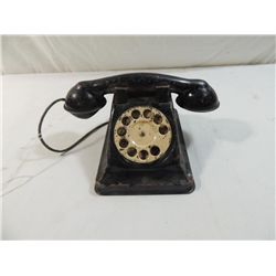 VINTAGE DIAL O PHONE CHILDRENS TOY