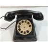 Image 2 : VINTAGE DIAL O PHONE CHILDRENS TOY