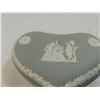 Image 2 : WEDGWOOD POTTERY HEART BOX
