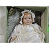 Image 2 : SHOE BOX BABIES CHRISTINE DOLL