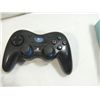 Image 2 : LOT 7 (6) SUNGLASSES & PLAYSTATION CONTROLLER