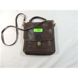 VINTAGE COACH LEATHER SADDLE BAG PURSE