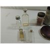 Image 2 : LOT 8 VINTAGE POWERS & BOTTLES