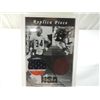 Image 2 : WALTER PAYTON REPLICA PIECE JERSEY BALL CARD