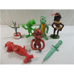 LOT 7 VINTAGE CARTOON TOYS DISNEY BUGS