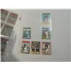 Image 3 : LOT 15 1975 TOPPS MINI SIZED BASEBALL CARDS